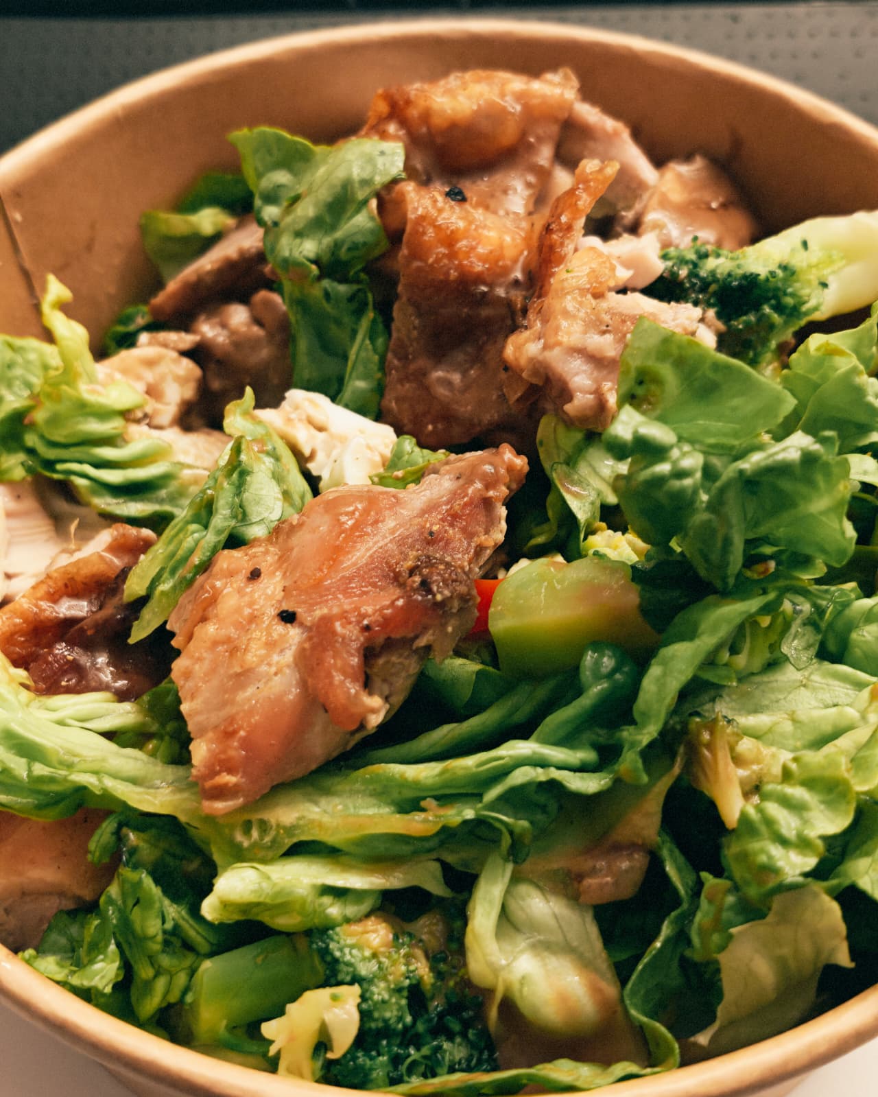 Diabetes-Friendly Lunch: The Perfect Salad Bowl Recipe